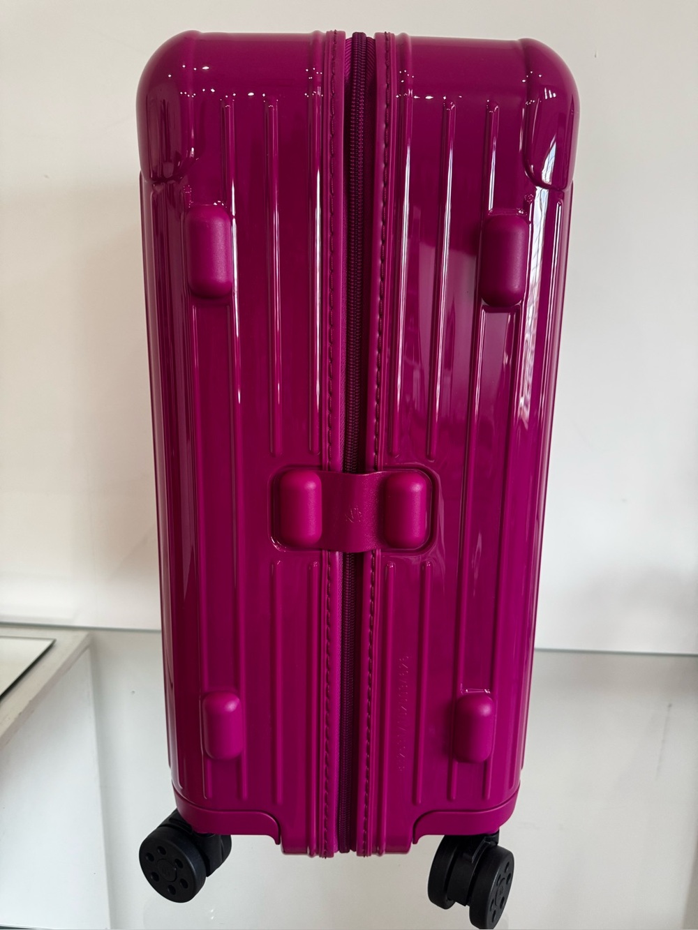 RIMOWA Fuchsia Hard Shell Carry-On with Built-In Lock - Picture 4 of 16